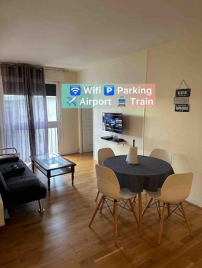 Nice 2 bedrooms near Paris & Airport private parking